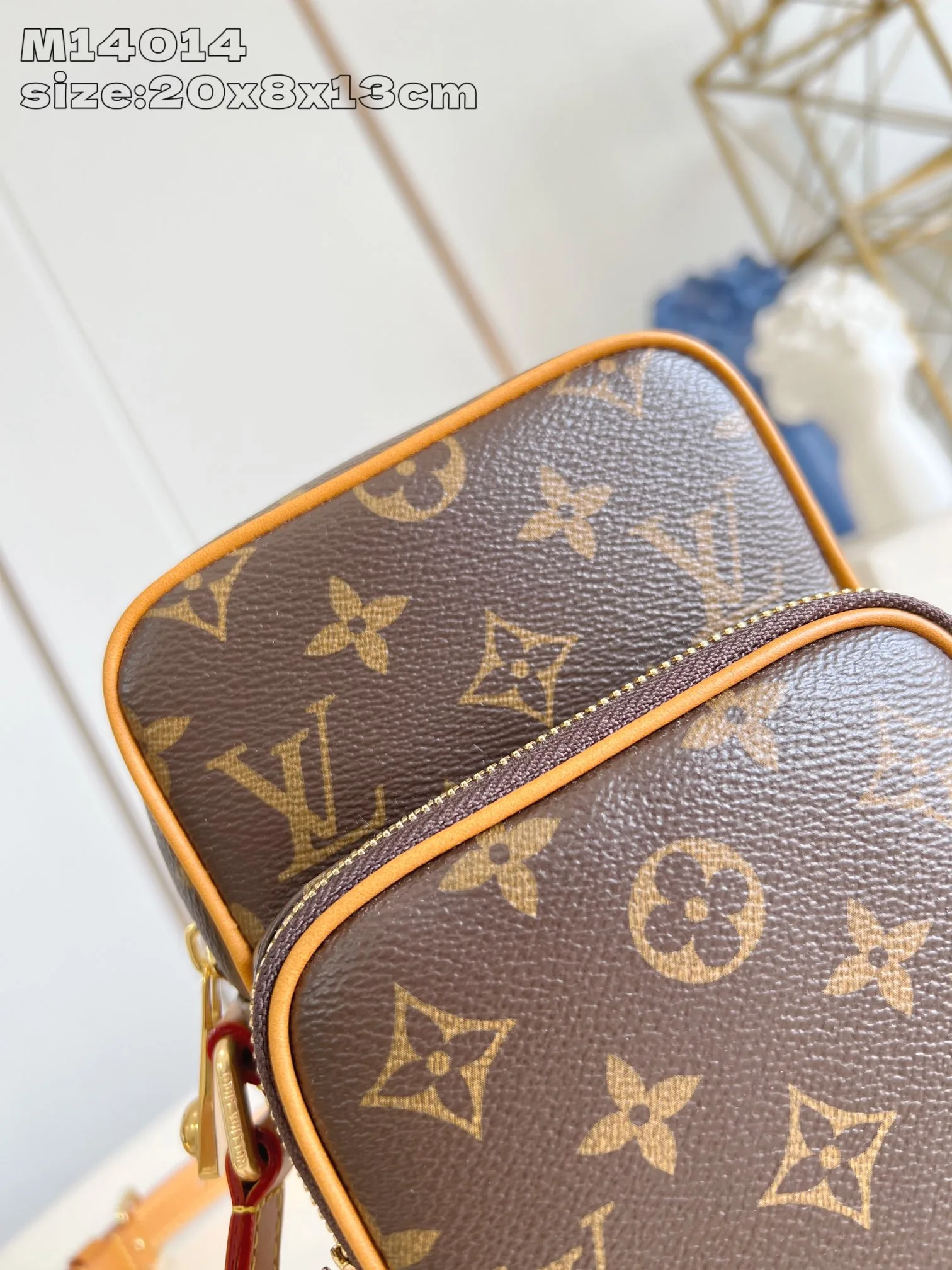 Amazone G69 Monogram