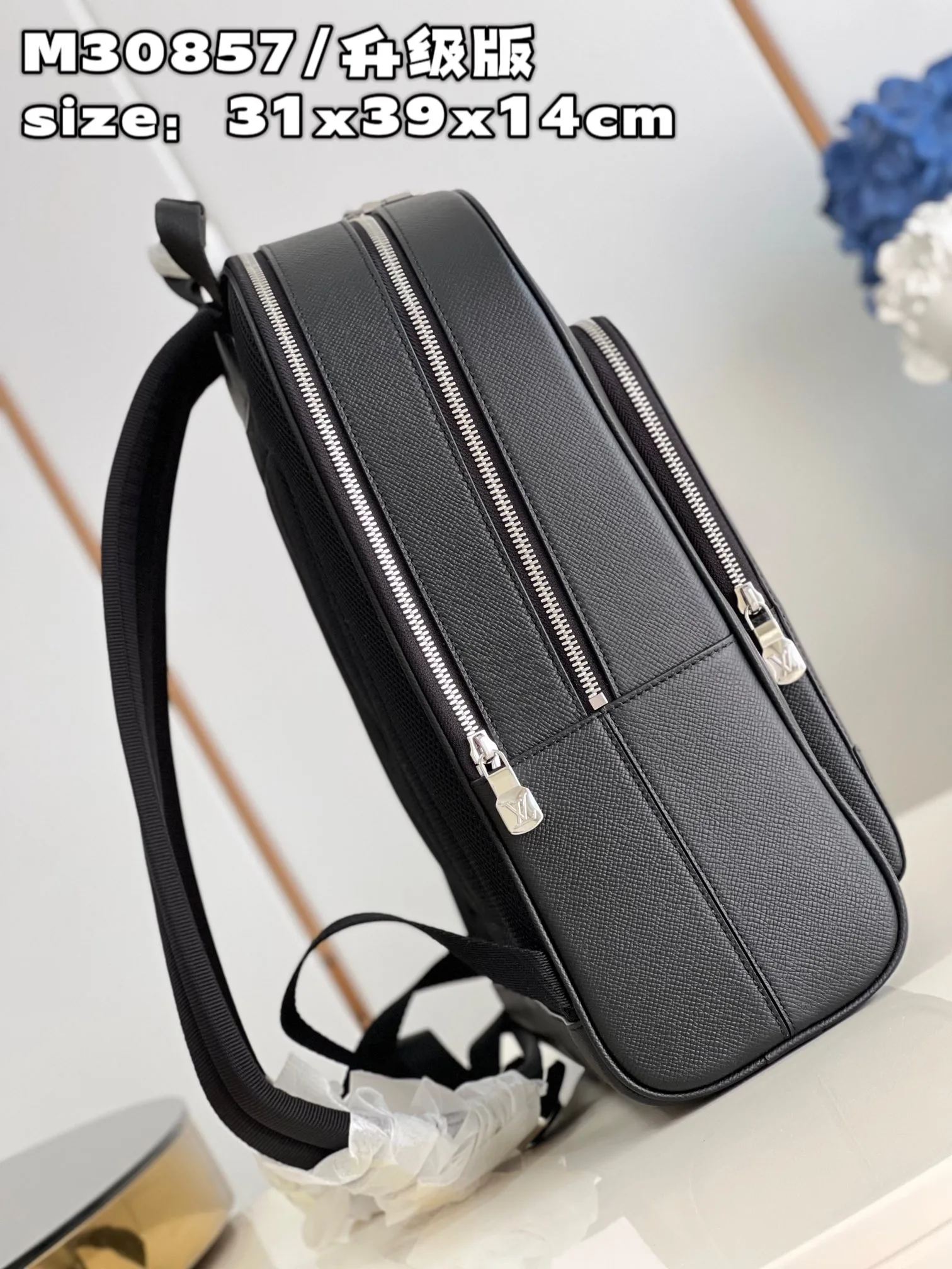 Avenue Backpack Taiga Black